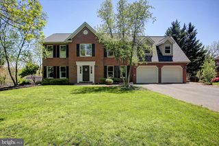 2635 CASTLEGREEN DR, Greencastle, PA 17225