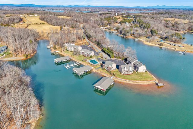 630 Montevista RD 506, Union Hall, VA 24176