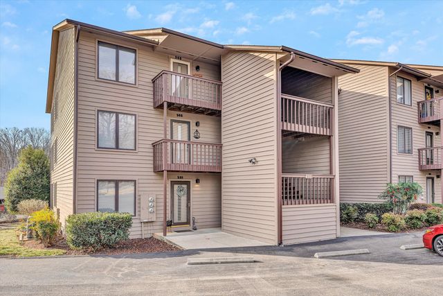 630 Montevista RD 506, Union Hall, VA 24176