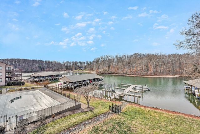 630 Montevista RD 506, Union Hall, VA 24176