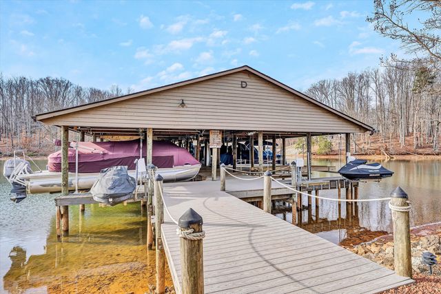 630 Montevista RD 506, Union Hall, VA 24176