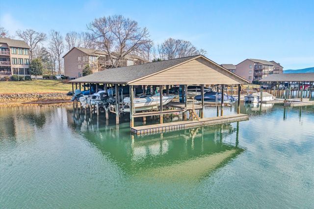 630 Montevista RD 506, Union Hall, VA 24176