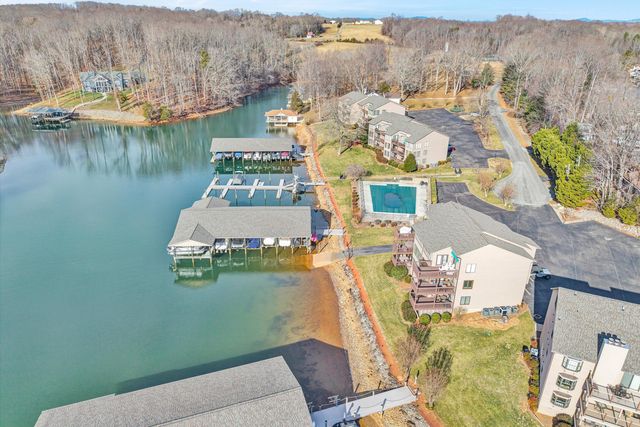 630 Montevista RD 506, Union Hall, VA 24176