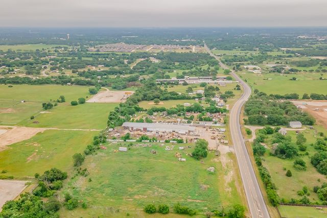 1704 W Fm 917, Burleson, TX 76058