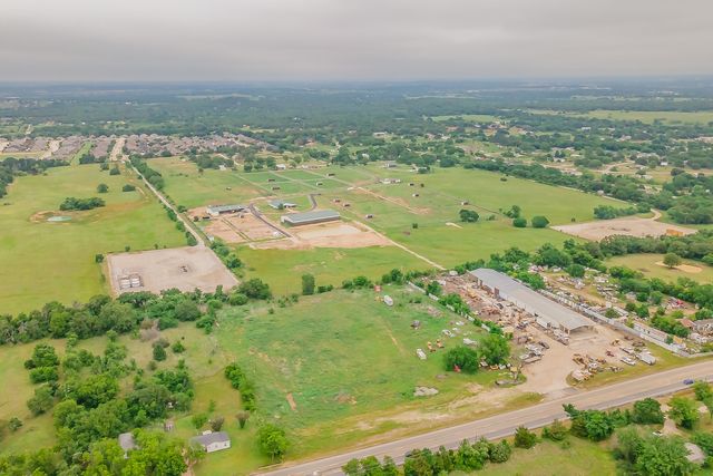 1704 W Fm 917, Burleson, TX 76058