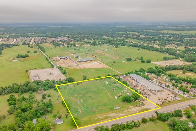 1704 W Fm 917, Burleson, TX 76058