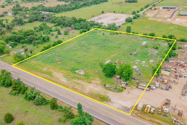 1704 W Fm 917, Burleson, TX 76058