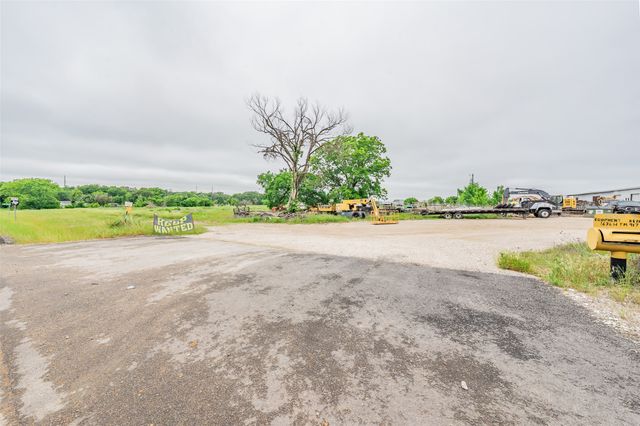 1704 W Fm 917, Burleson, TX 76058