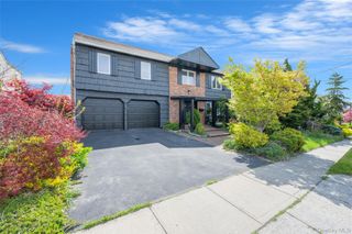 3935 Sally Lane, Oceanside, NY 11572
