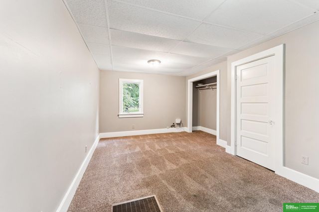 208 S Park Street, Hooper, NE 68031