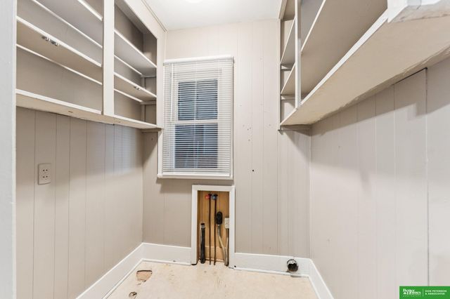 208 S Park Street, Hooper, NE 68031