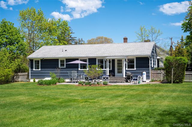 46 Red Bridge Road, Center Moriches, NY 11934