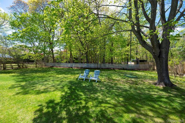 46 Red Bridge Road, Center Moriches, NY 11934