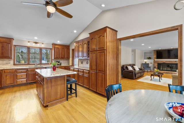 102 Orchard Hill Drive, Windsor Locks, CT 06096