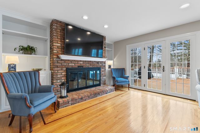 102 Orchard Hill Drive, Windsor Locks, CT 06096