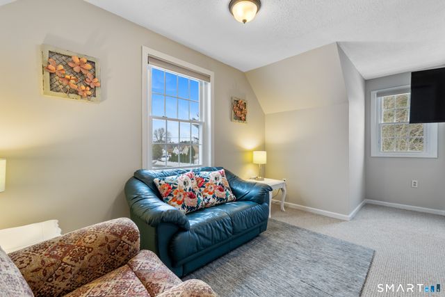 102 Orchard Hill Drive, Windsor Locks, CT 06096