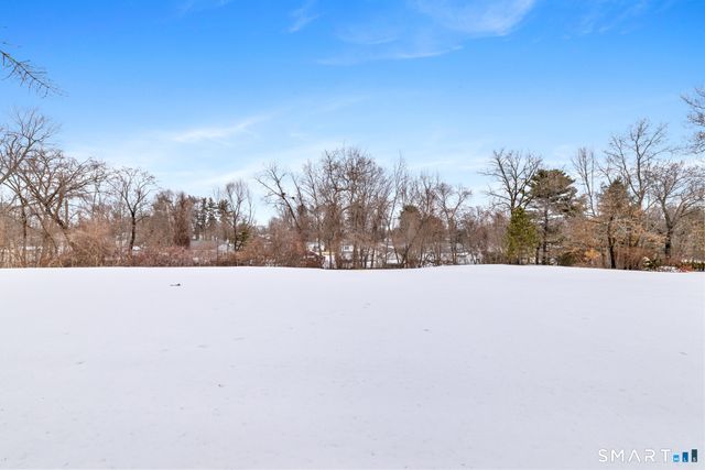 102 Orchard Hill Drive, Windsor Locks, CT 06096