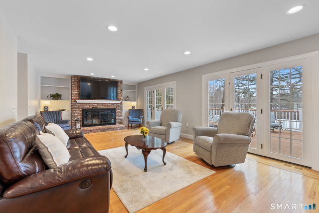 102 Orchard Hill Drive, Windsor Locks, CT 06096