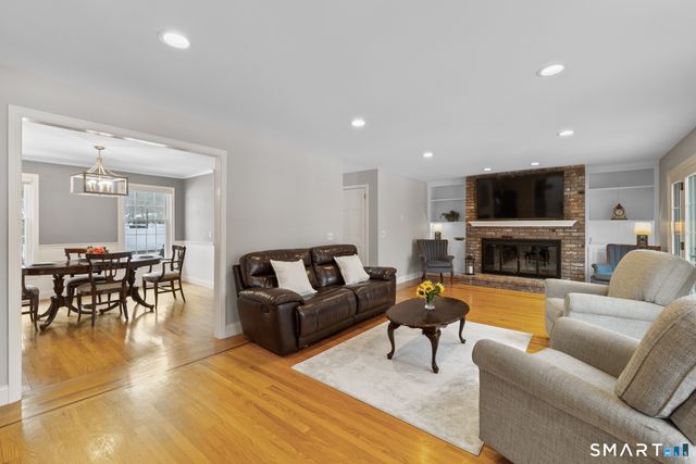 102 Orchard Hill Drive, Windsor Locks, CT 06096