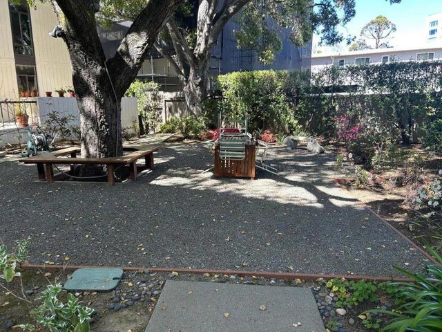 225 Virginia Avenue PH-D, San Mateo, CA 94402