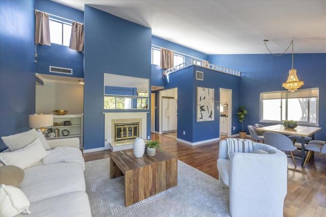 225 Virginia Avenue PH-D, San Mateo, CA 94402