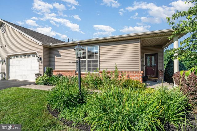 197 MEADOWVIEW DR, Harrisburg, PA 17111