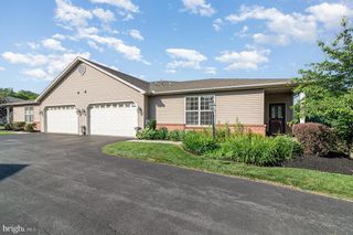 197 MEADOWVIEW DR, Harrisburg, PA 17111