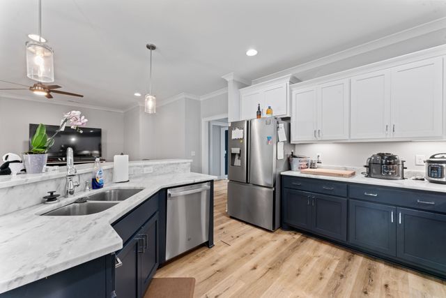 2428 Sandstone Cir, Murfreesboro, TN 37130