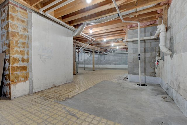 4224 E Kentucky 36, Owingsville, KY 40360