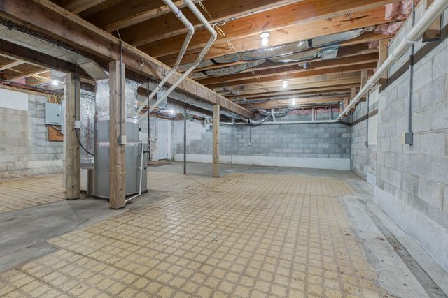 4224 E Kentucky 36, Owingsville, KY 40360