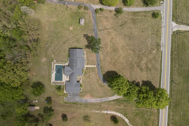 4224 E Kentucky 36, Owingsville, KY 40360