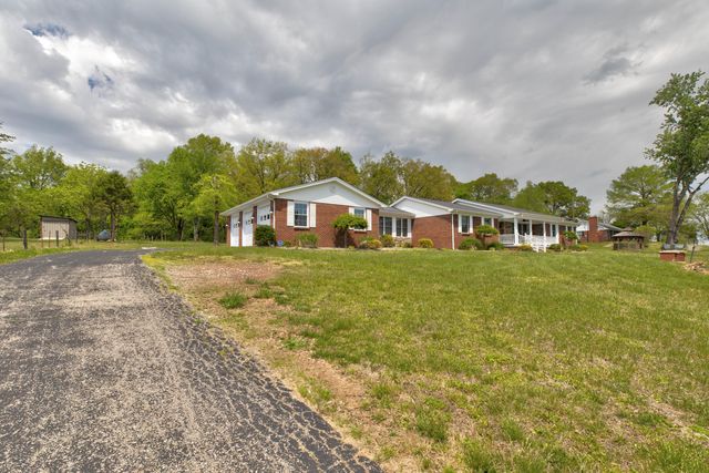 4224 E Kentucky 36, Owingsville, KY 40360