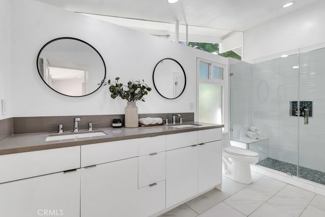 4824 Peonia Road, Woodland Hills, CA 91364