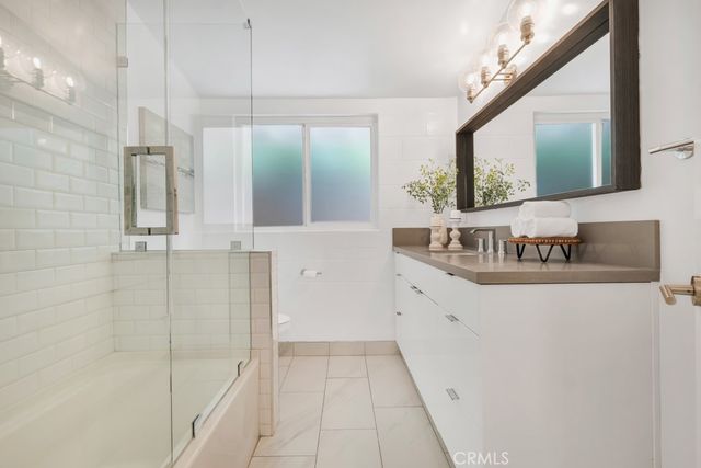 4824 Peonia Road, Woodland Hills, CA 91364