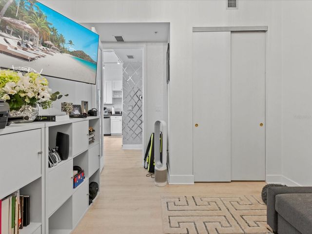 150 E ROBINSON STREET 2906, Orlando, FL 32801