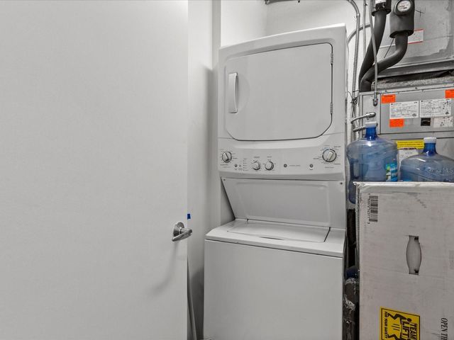 150 E ROBINSON STREET 2906, Orlando, FL 32801