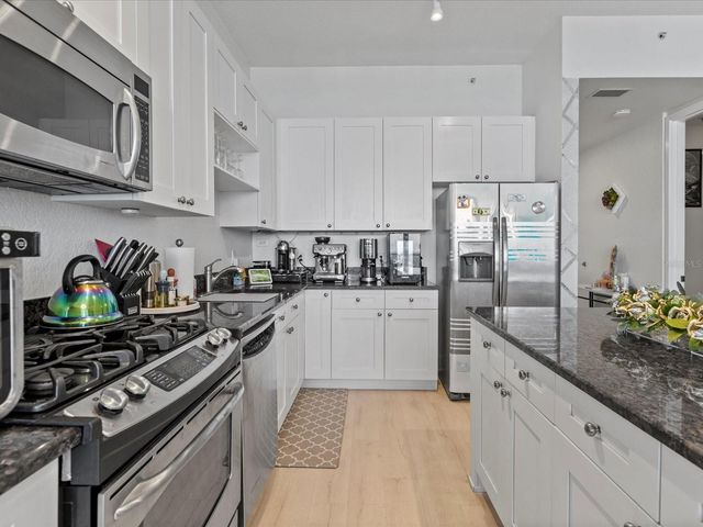 150 E ROBINSON STREET 2906, Orlando, FL 32801