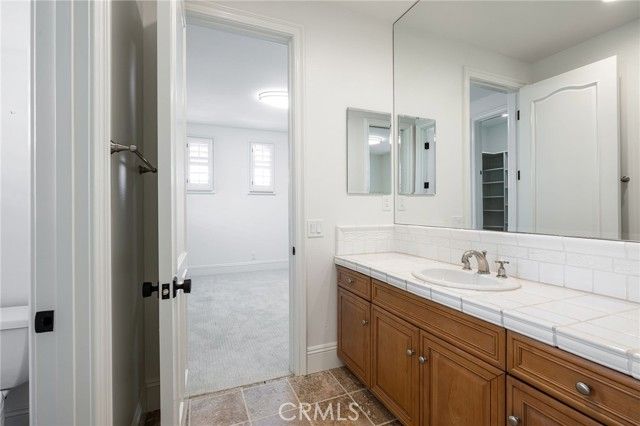 17 Colonial Drive, Newport Beach, CA 92660