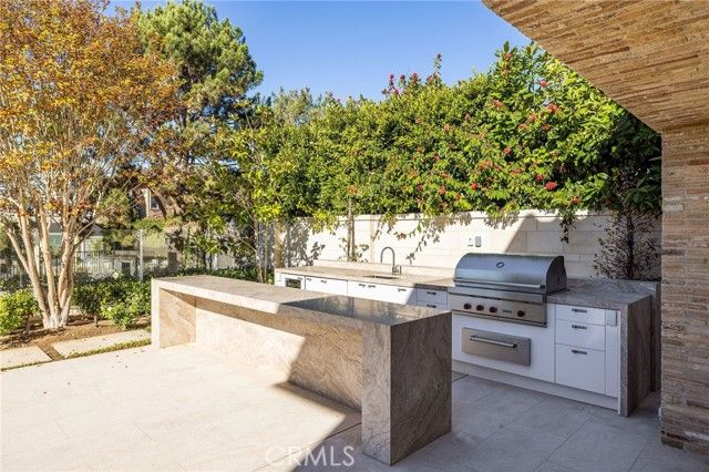 17 Colonial Drive, Newport Beach, CA 92660