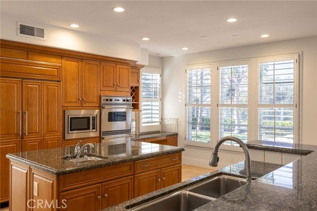 17 Colonial Drive, Newport Beach, CA 92660