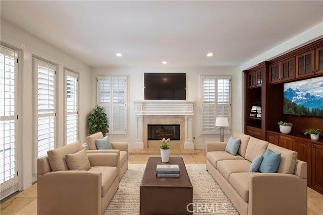 17 Colonial Drive, Newport Beach, CA 92660