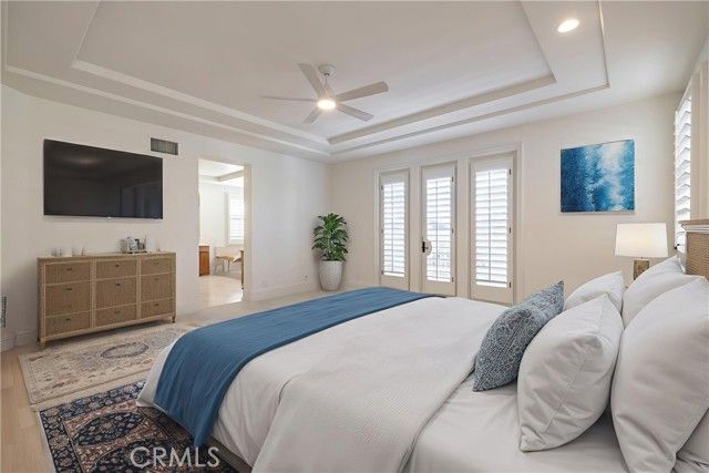 17 Colonial Drive, Newport Beach, CA 92660