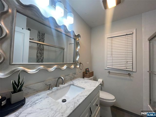 51 Midland Avenue, Kearny, NJ 07032