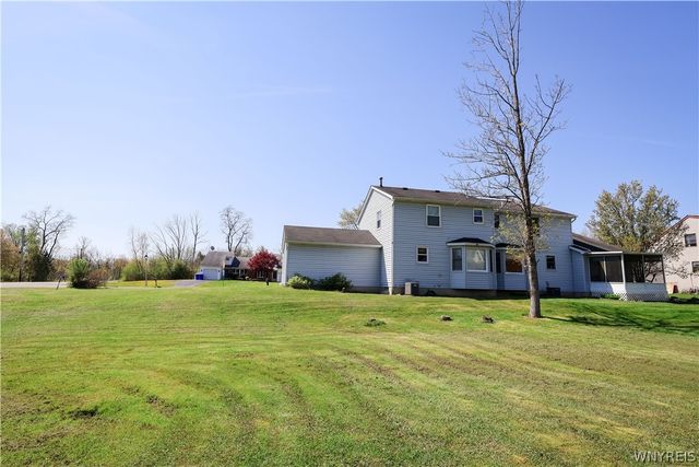 4382 Twilight Lane, Hamburg, NY 14075
