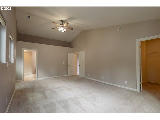 9611 Ne 21ST Pl, Vancouver, WA 98665