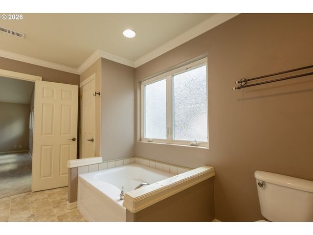 9611 Ne 21ST Pl, Vancouver, WA 98665