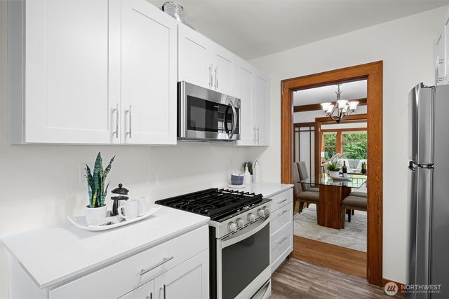 1417 Martin Luther King Jr Way, Seattle, WA 98122