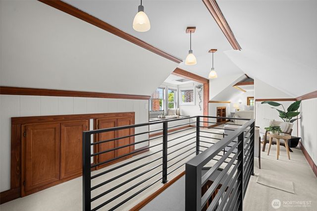1417 Martin Luther King Jr Way, Seattle, WA 98122