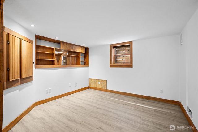 1417 Martin Luther King Jr Way, Seattle, WA 98122