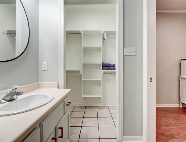 179 Marina Pt Unit A, Hot Springs, AR 71913